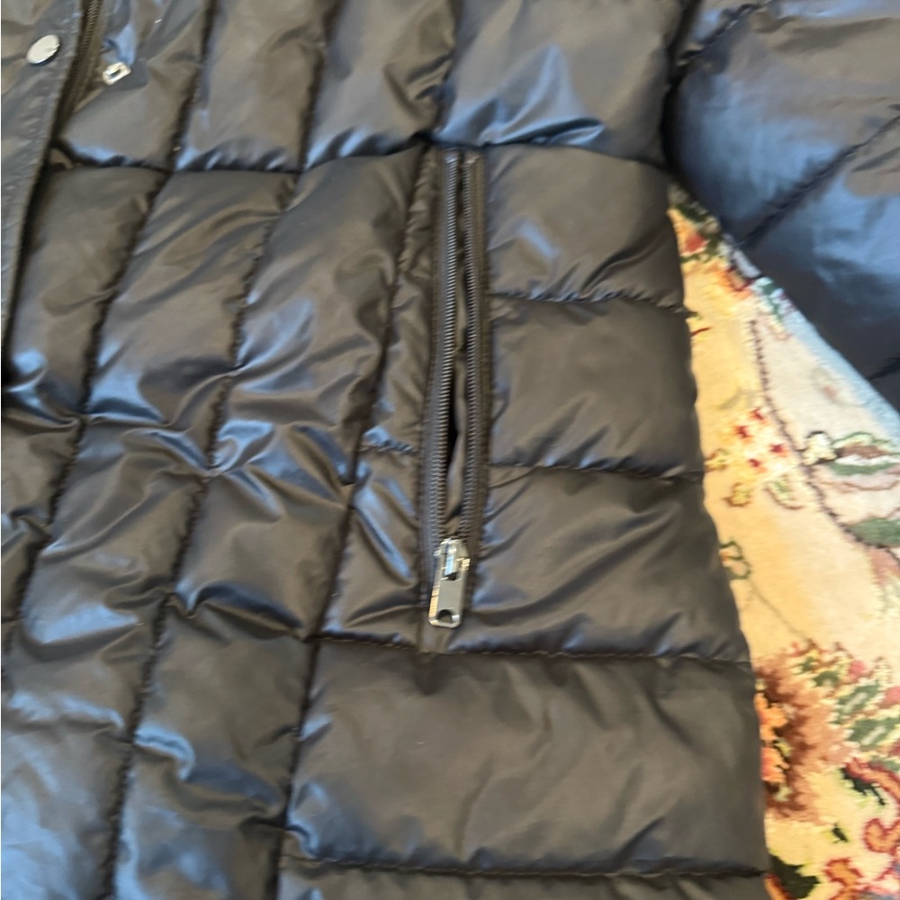 Andrew Marc Women's Black Puffer Coat host pick - Picture 6 of 17